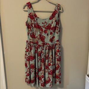 Queen of Heartz Floral Scoop Neck Dress 12